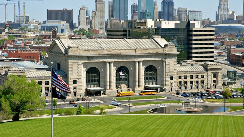 <b>Kansas City Building</b>
