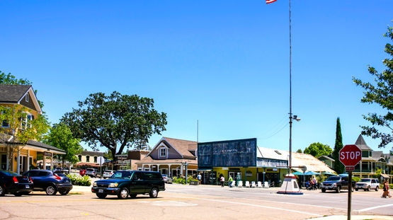 Los Olivos, California