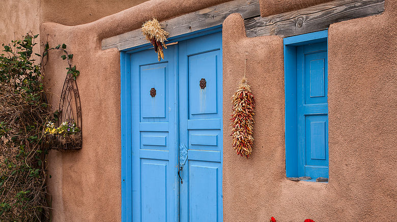 <b>Taos Scenery</b>