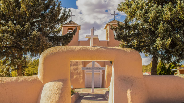 <b>Taos Scenery</b>