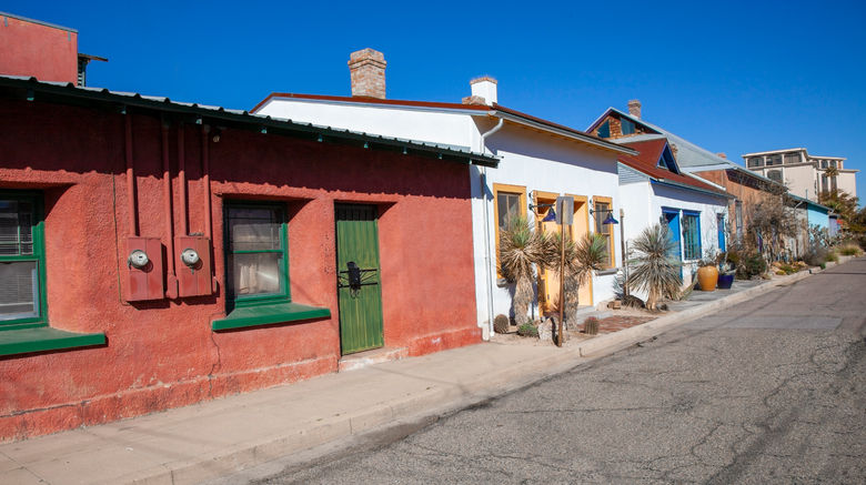 <b>Tucson Scenery</b>