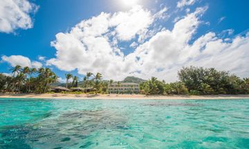 Moana Sands Beachfront Hotel