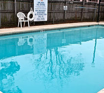 Family Inn Pool