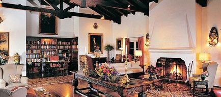 Arizona Inn Lobby