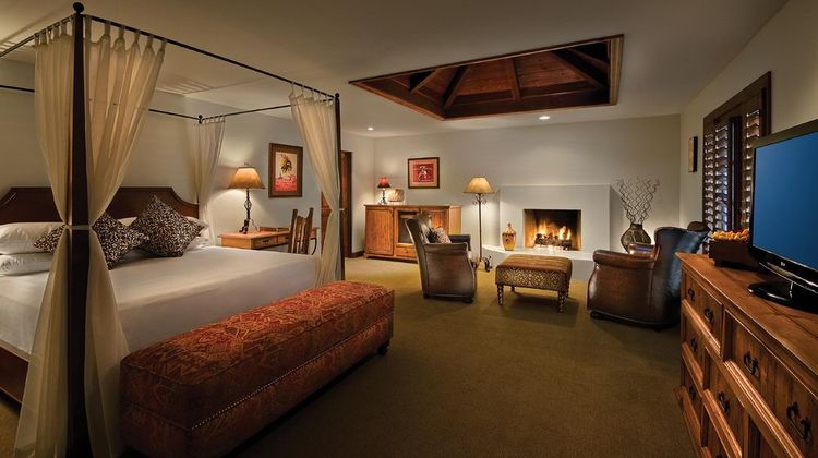 Hermosa Inn Suite