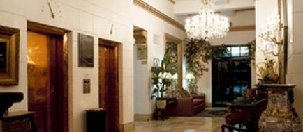 Hotel San Carlos Lobby