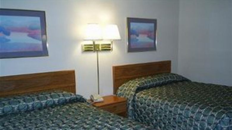 <b>Highland Country Inn Room</b>