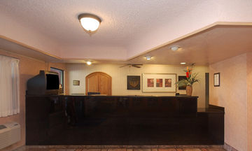 A Victory Inn & Suites - Phoenix North