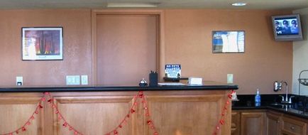 University Inn Tucson Lobby