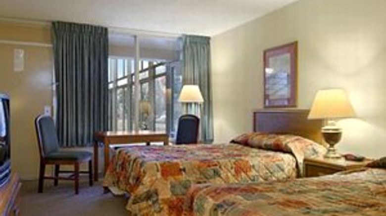 <b>Heritage Inn Room</b>