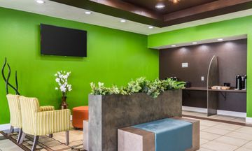 Clarion Inn & Suites Russellville