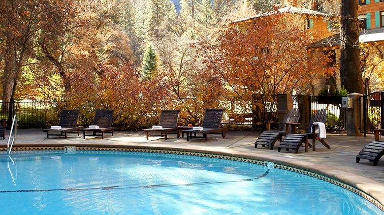 <b>The Ahwahnee Pool</b>