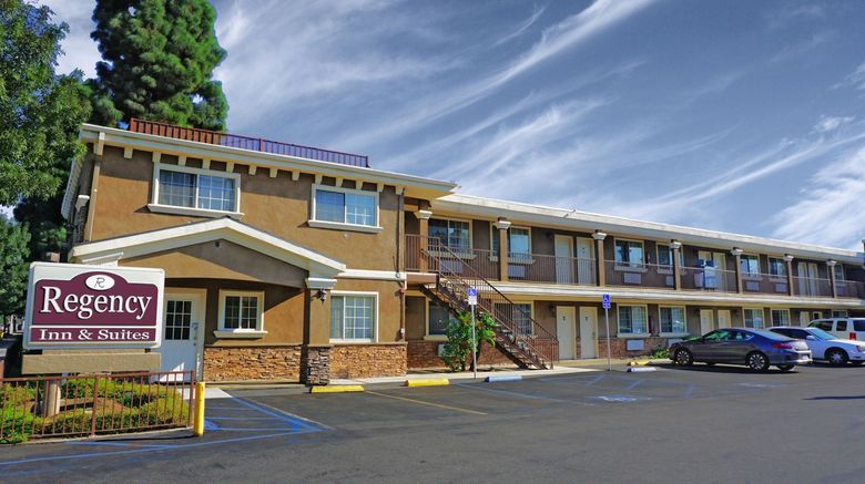 <b>Regency Inn & Suites Exterior</b>