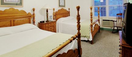 Atwater Hotel Room