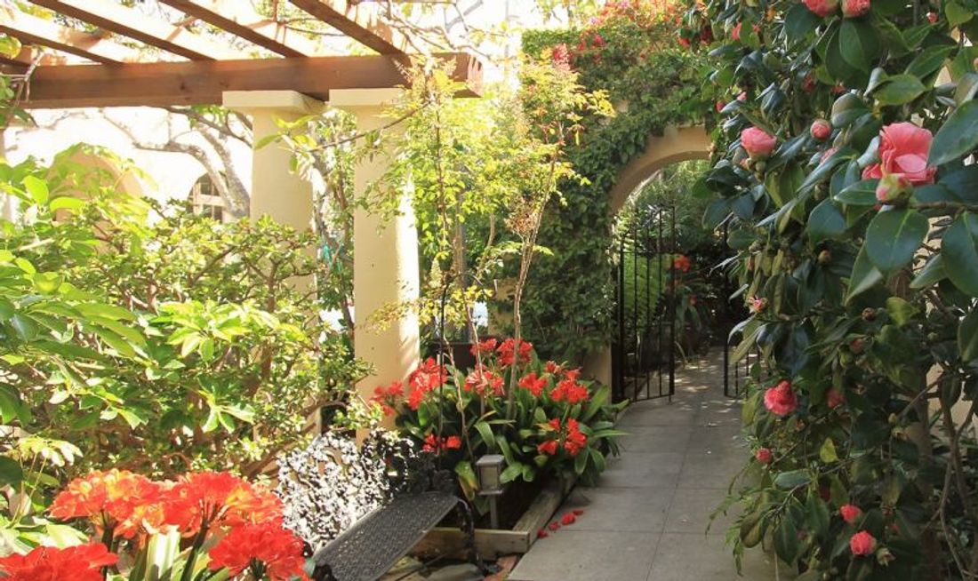 The Bed & Breakfast Inn at La Jolla Exterior