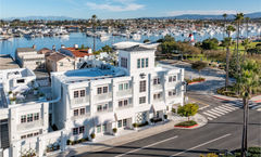 Bay Shores Peninsula Hotel