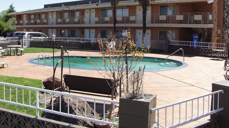 Americas Best Value Inn - Red Bluff Exterior