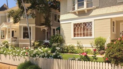 Cheshire Cat Inn Bed & Breakfast