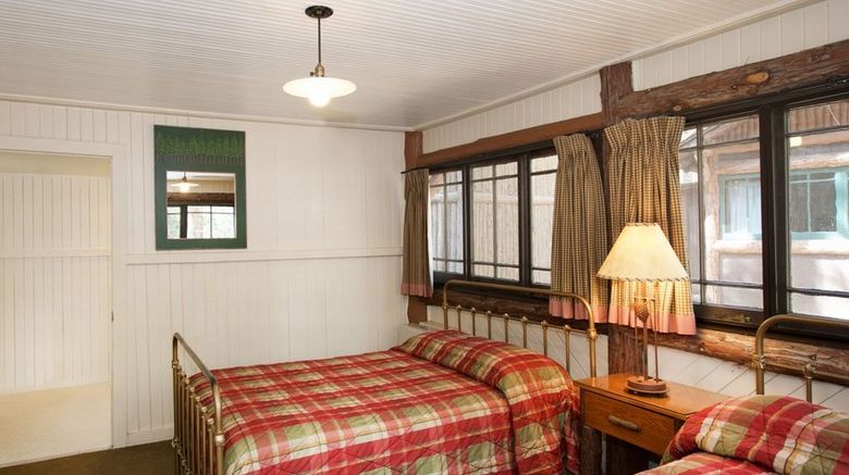 <b>Half Dome Village Room</b>