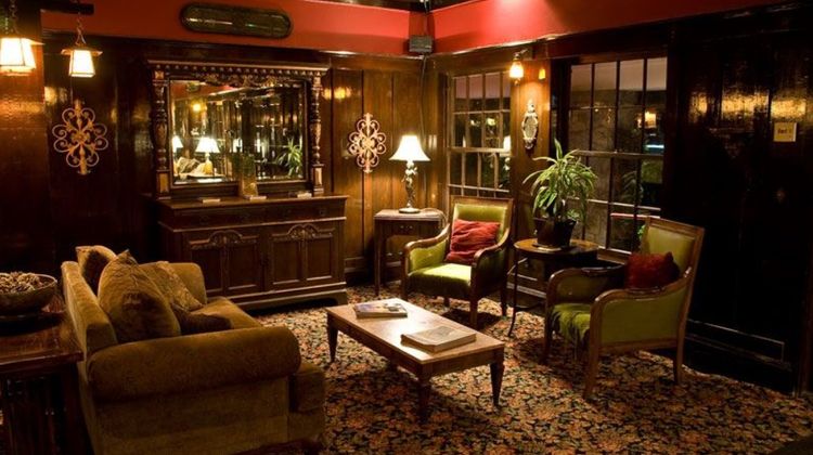 Glen Tavern Inn Lobby