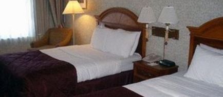 Holiday Inn West Covina Room