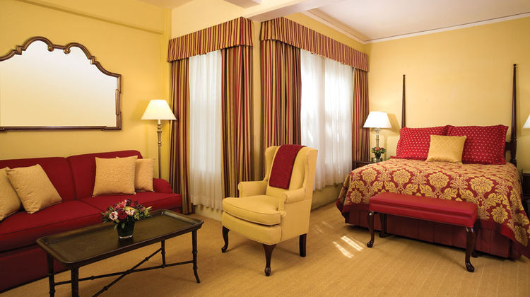 The Inn at Union Square Suite