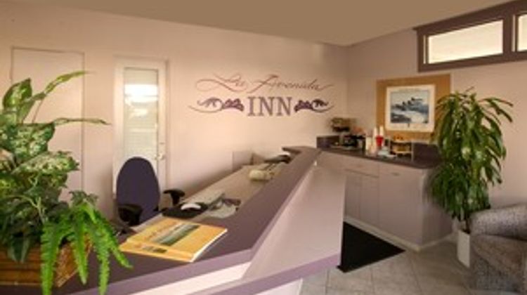 La Avenida Inn Lobby