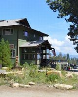 Montecito Sequoia Lodge