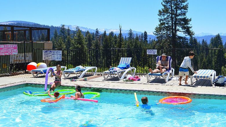 <b>Montecito Sequoia Lodge Pool</b>