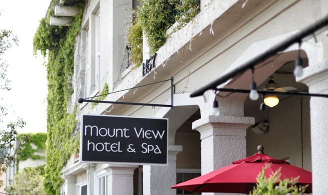 Mount View Hotel & Spa Exterior