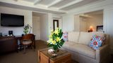 Pavilion Hotel Suite