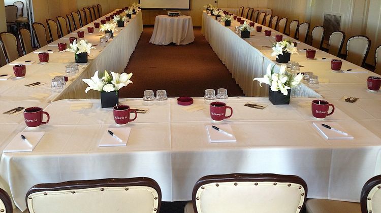 The Pierpont Inn Meeting