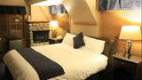 <b>Saddleback Inn Room</b>