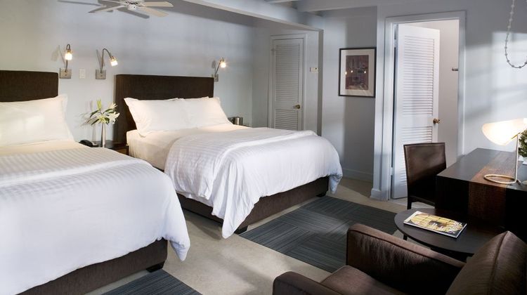 Casa Del Mar Inn Room