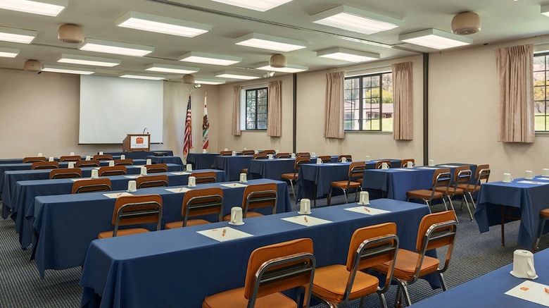 <b>Sands Inn & Suites Meeting</b>