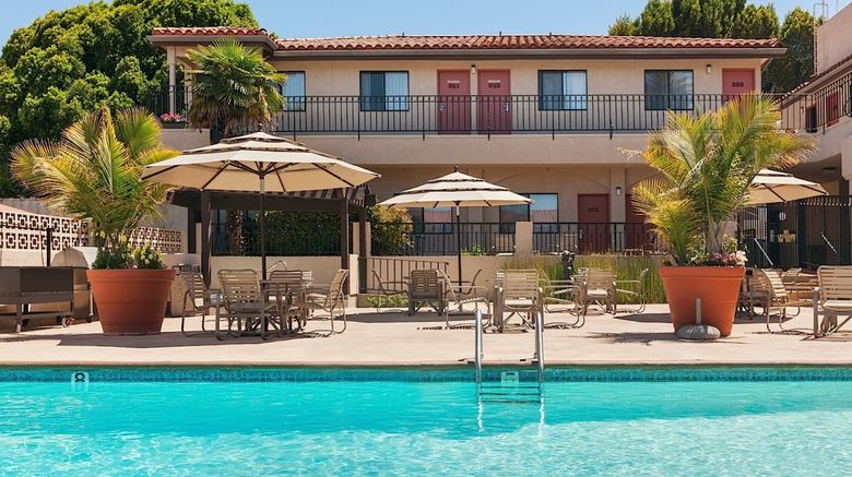 <b>Sands Inn & Suites Pool</b>