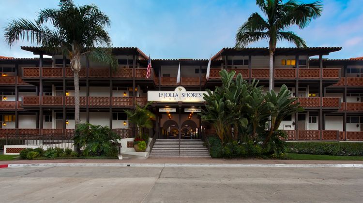 La Jolla Shores Hotel Exterior