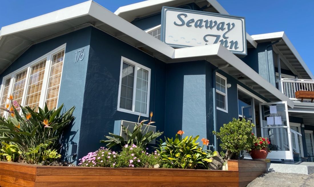 Seaway Inn Exterior