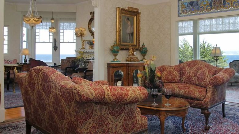 <b>Seven Gables Inn Lobby</b>