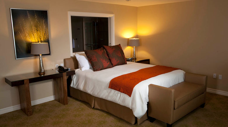 <b>Corque Hotel Solvang Room</b>