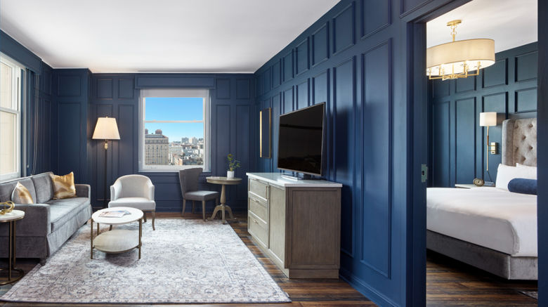 <b>Beacon Grand, A Union Square Hotel Room</b> <b>Beacon Grand, A Union Square Hotel Room</b>