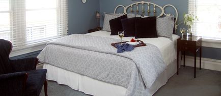 Beazley House Room