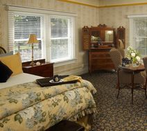 Beazley House Suite