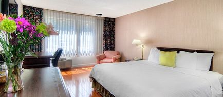 Days Inn by Wyndham Mountain View Room