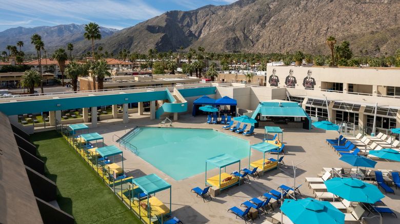 <b>Hotel Zoso Pool</b>