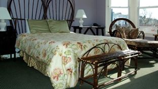 The Willows Inn Bed & Breakfast