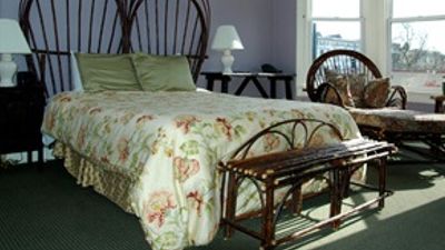 The Willows Inn Bed & Breakfast