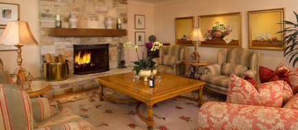 Tickle Pink Inn Lobby
