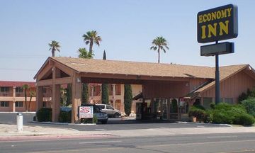 Howard Johnson by Wyndham at Barstow
