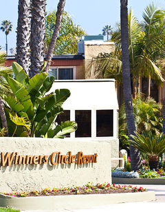 Winners Circle Resort